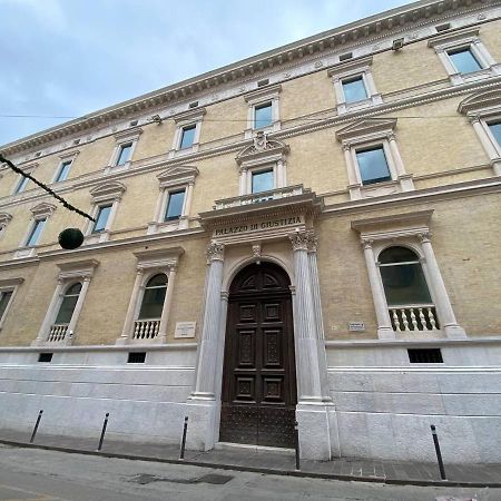 Casa Ohana Ancona Exterior photo