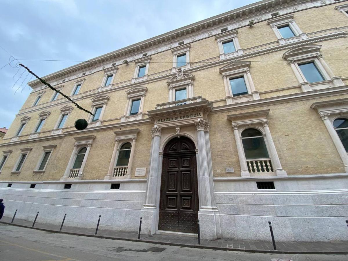 Casa Ohana Ancona Exterior photo